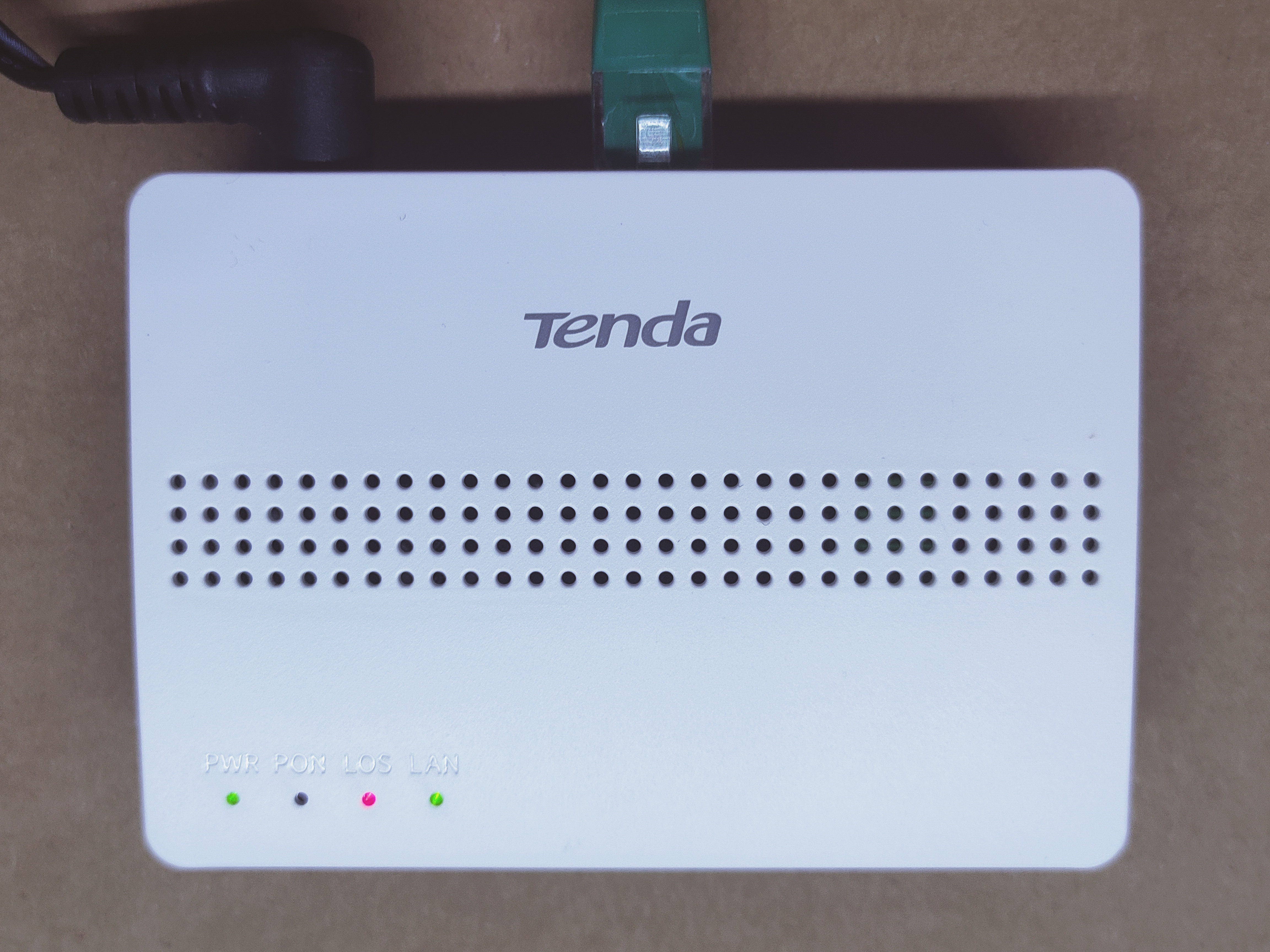 Tenda HG1 v3.1